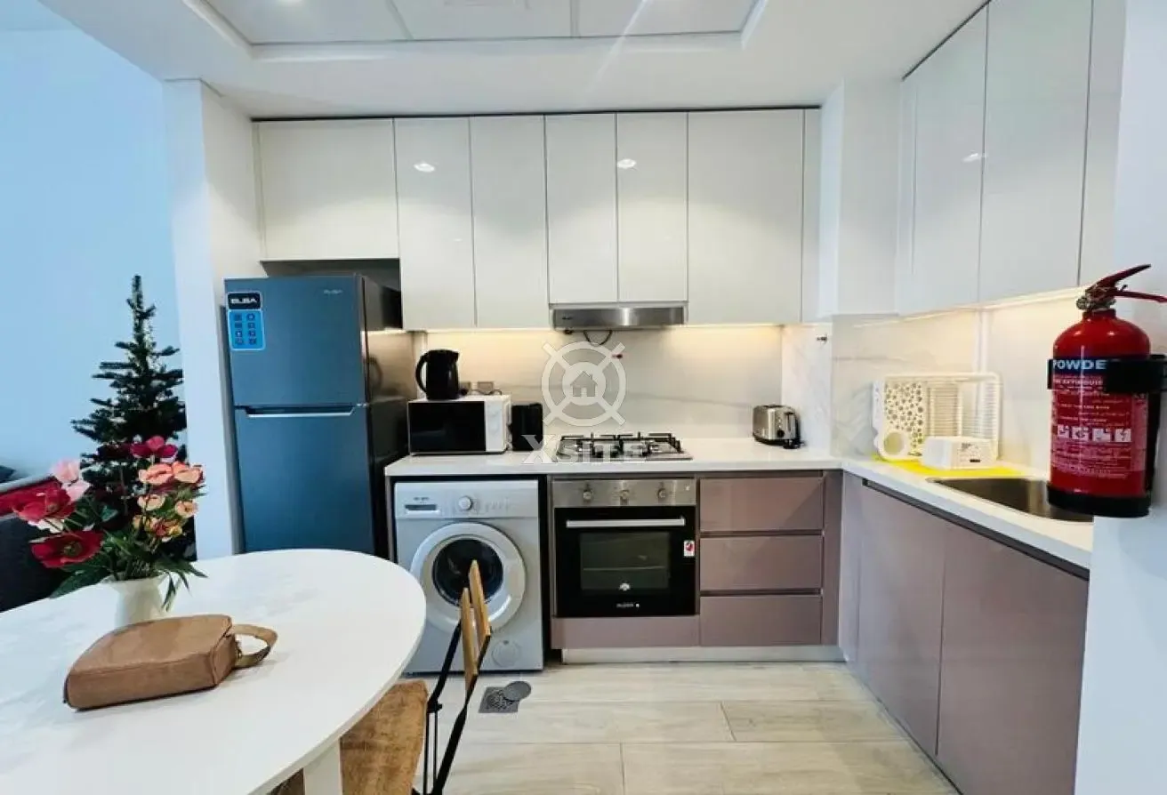 Elegant 1BR|Modern Furnishing| Pool View