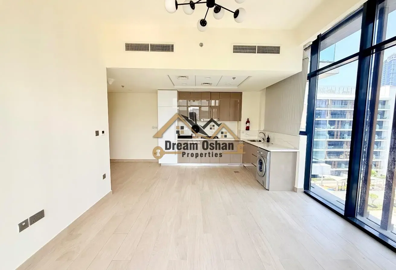 Boulevard Facing | Panoramic View | 12 Cheques