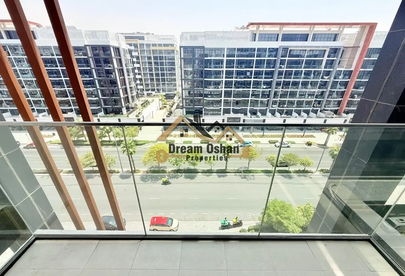 Boulevard Facing | Panoramic View | 12 Cheques