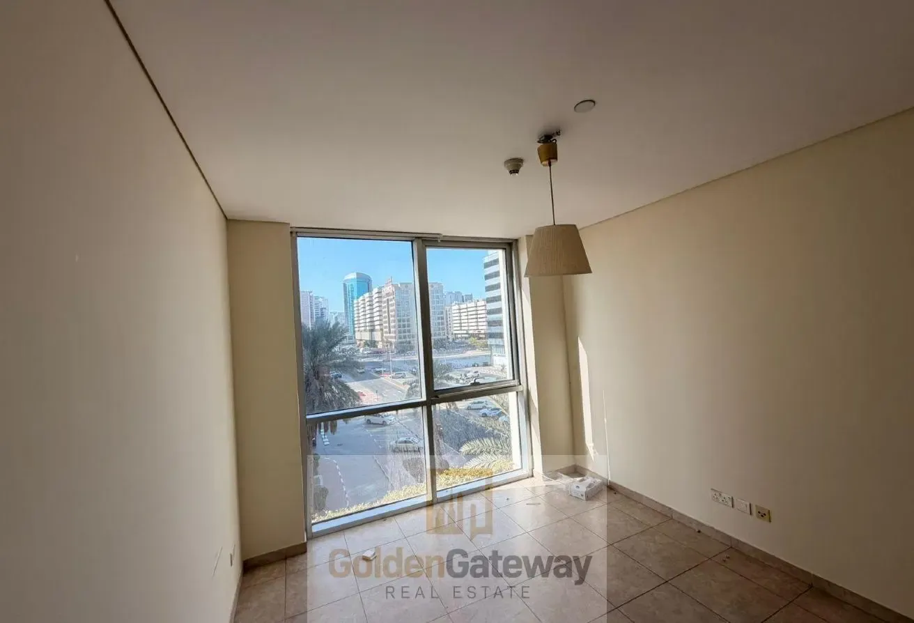 SPECIOUS 2 BR IN PRIME LOCATION READY TO MOVE