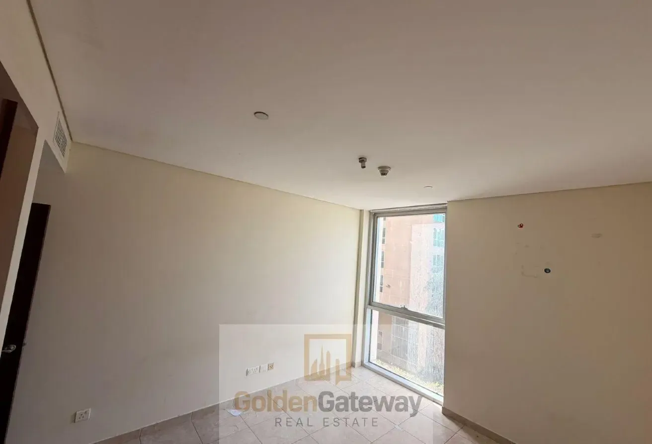 SPECIOUS 2 BR IN PRIME LOCATION READY TO MOVE