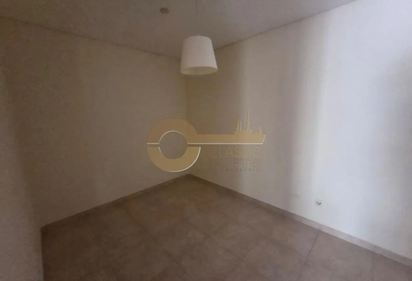 SPACIOUS & WELL MAINTAINED | COMMUNITY LIVING