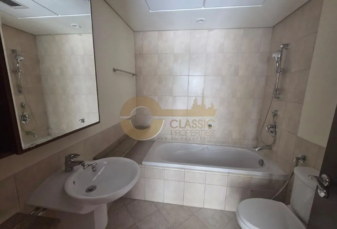 SPACIOUS & WELL MAINTAINED | COMMUNITY LIVING