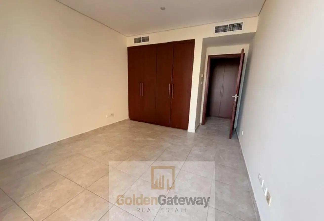 SPECIOUS 2 BR IN PRIME LOCATION READY TO MOVE