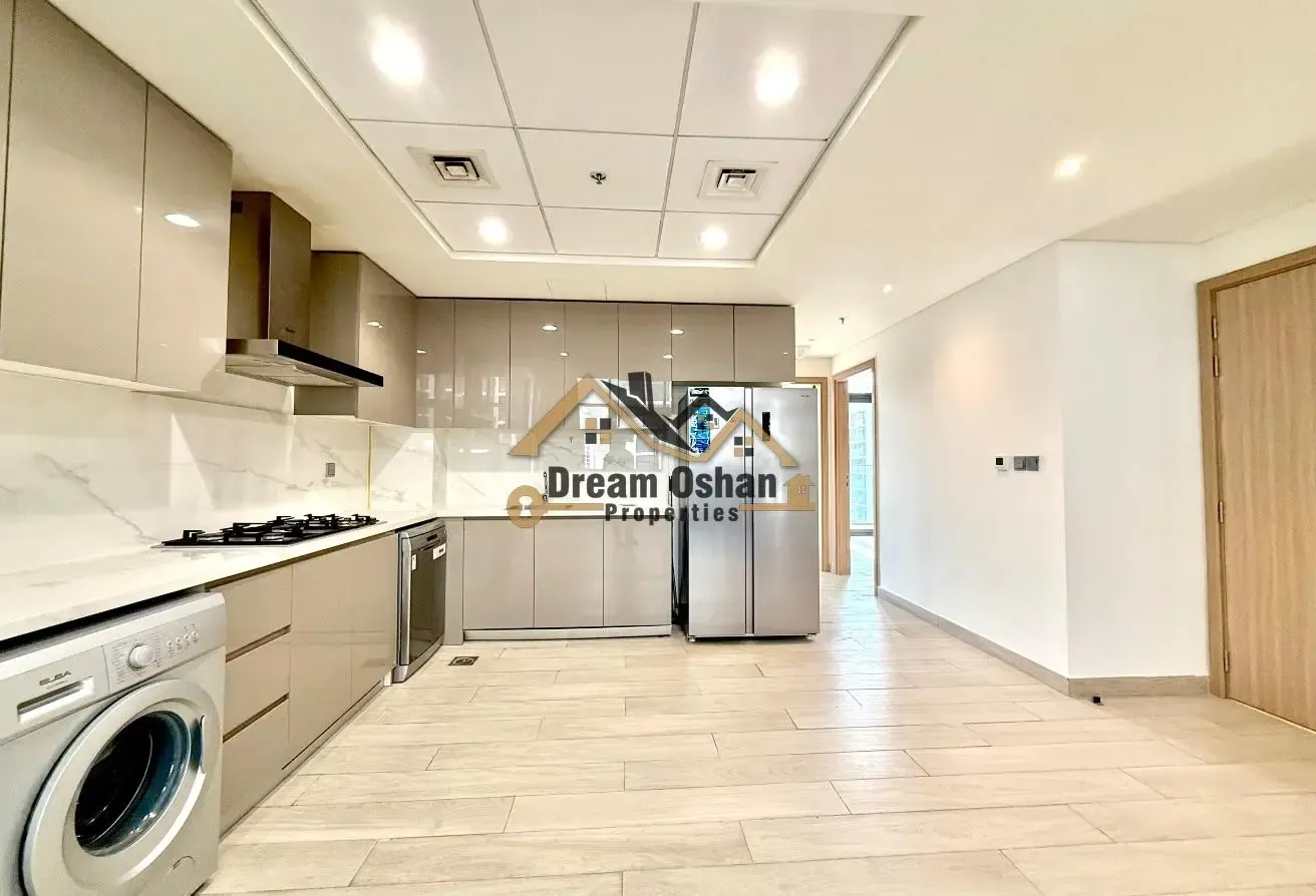 Corner Unit * Boulevard View * Chiller Free