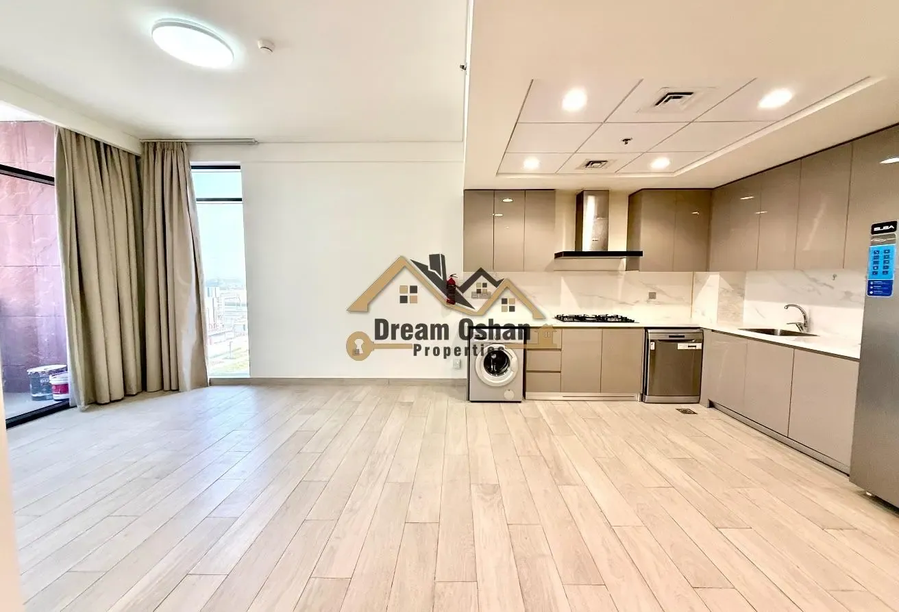Corner Unit * Boulevard View * Chiller Free