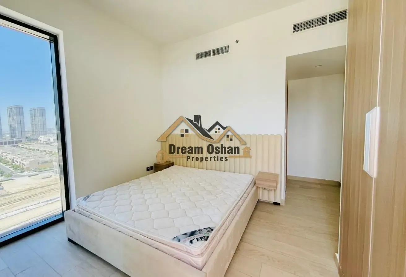 Next to Park & Parking -Semi Furnished -High Floor