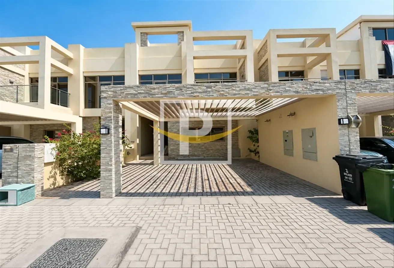 Luxury Living 3Bedroom | Spacious Townhouse