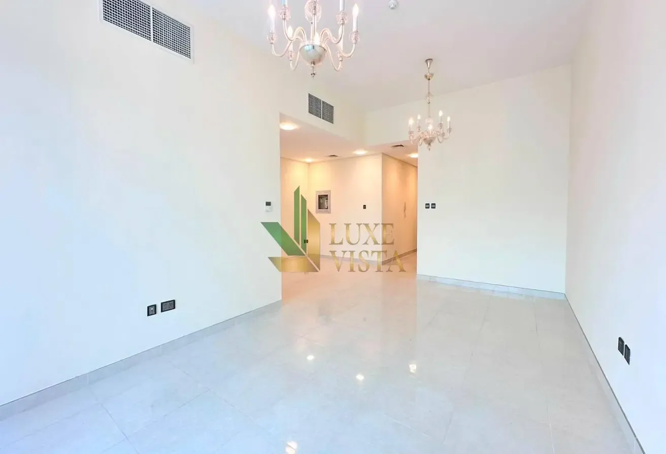 Spacious 3BR+Maids | Well-Maintained | Vacant