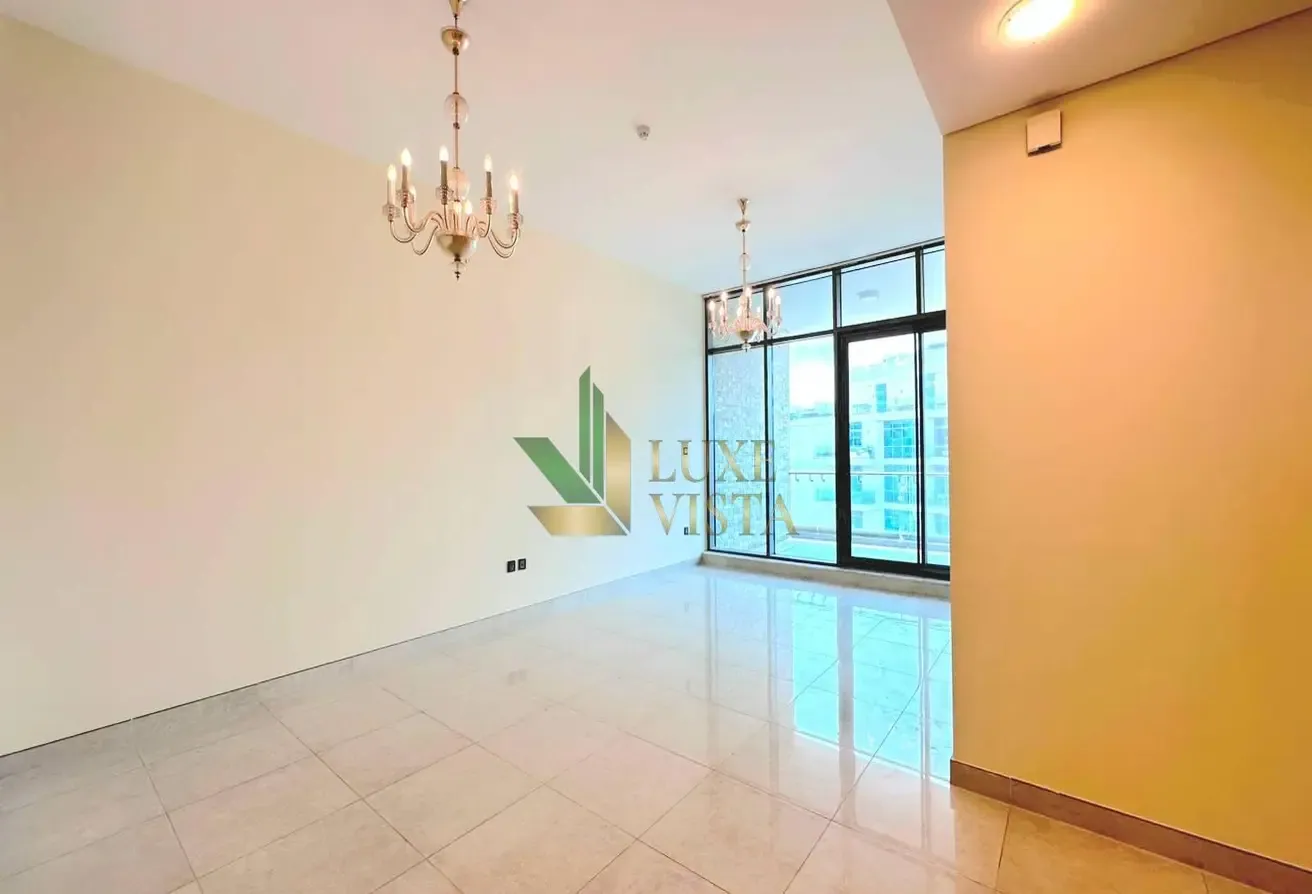 Spacious 3BR+Maids | Well-Maintained | Vacant