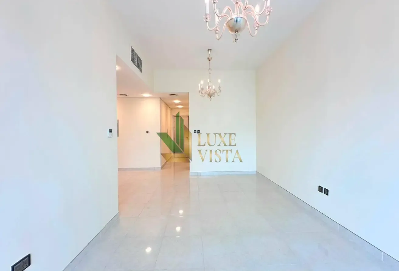 Spacious 3BR+Maids | Well-Maintained | Vacant