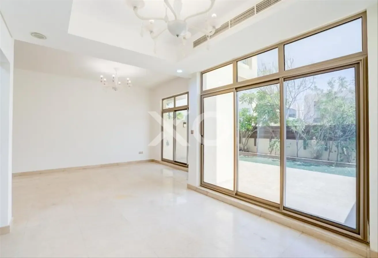 Vacant | Three Bedroom | Unfurnished