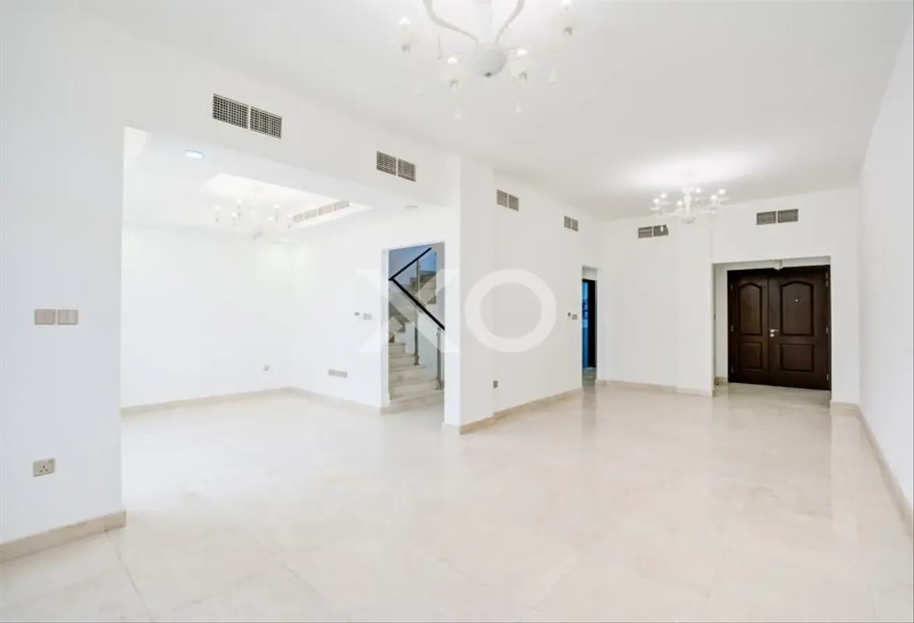 Vacant | Three Bedroom | Unfurnished