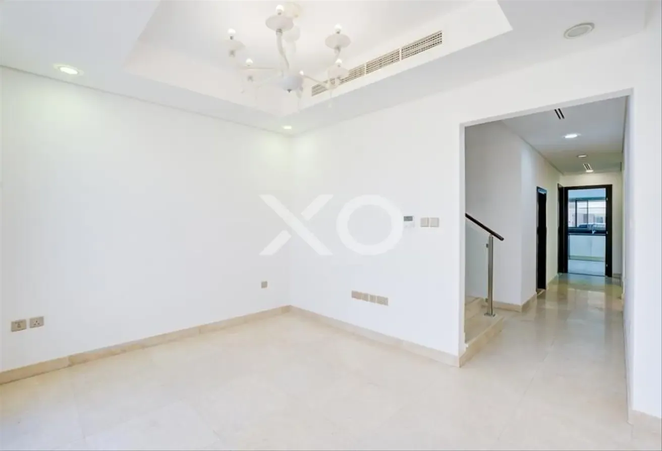 Vacant | Three Bedroom | Unfurnished