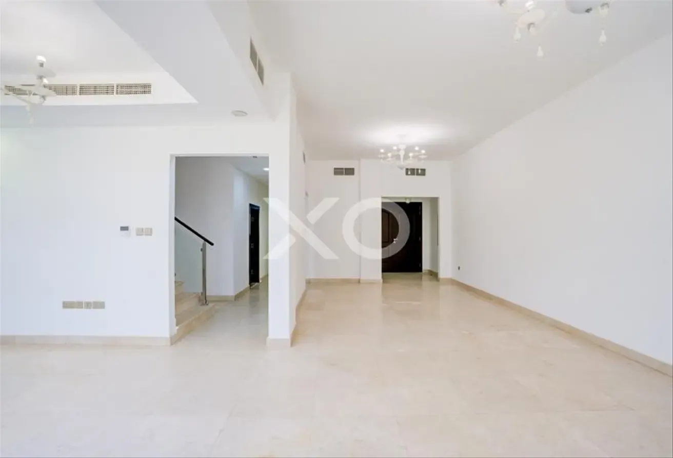 Vacant | Three Bedroom | Unfurnished
