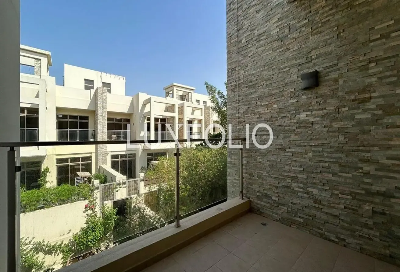 Elegant 3BR + Maid | Bright and Spacious
