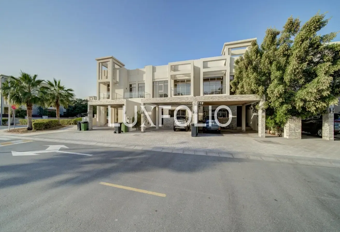 Elegant 3BR + Maid | Bright and Spacious