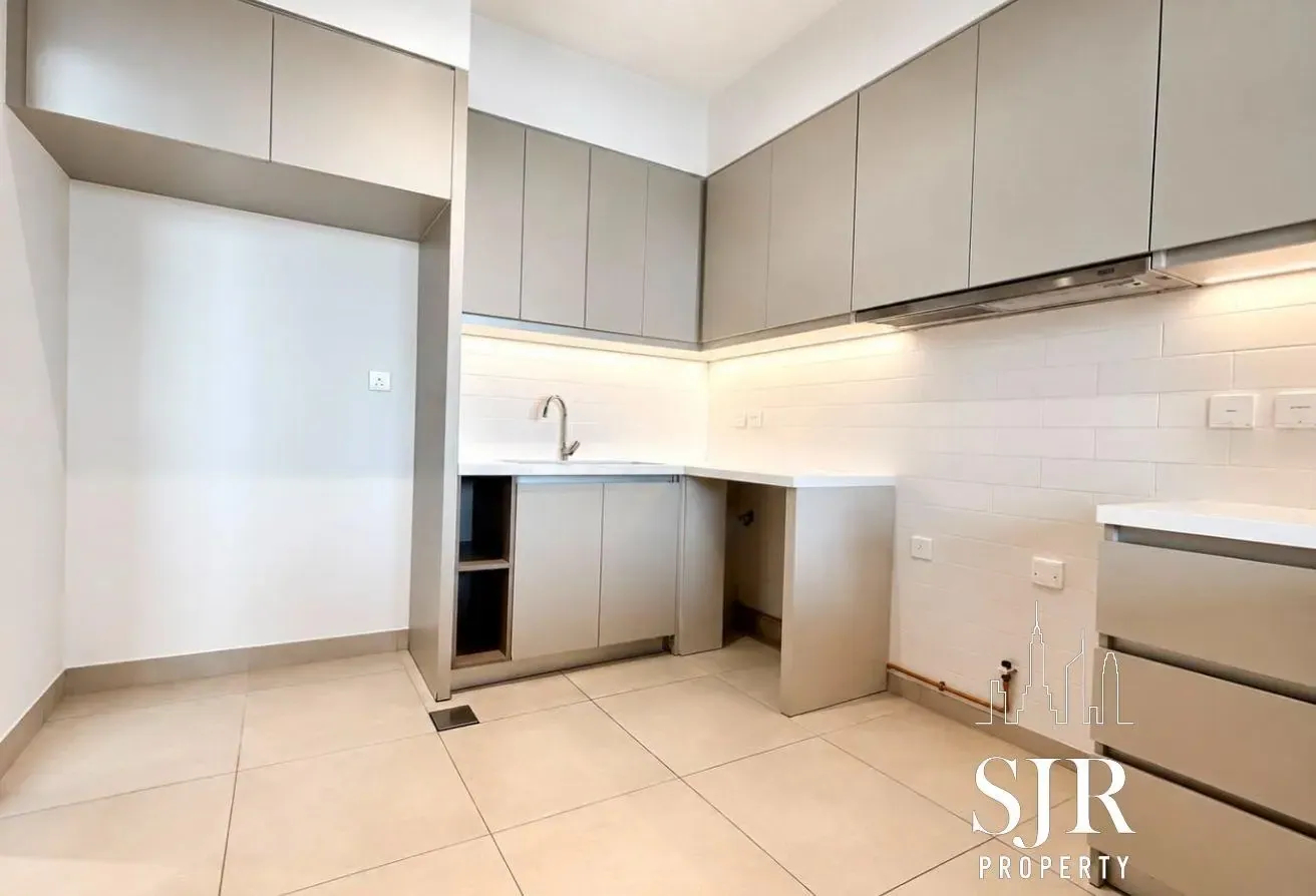 Single Row | Type B | Near Pool | Avail September