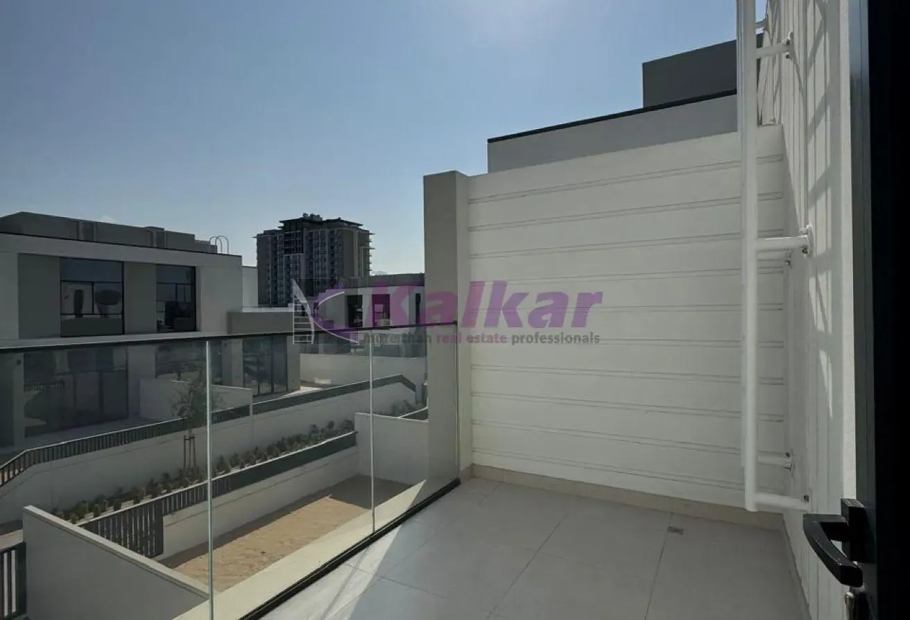 3 B/R+Maid | Opposite to Park/Pool | Vacating Soon