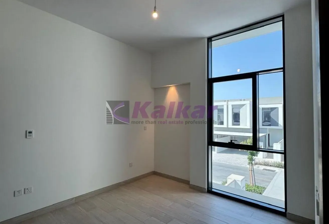 3 B/R+Maid | Opposite to Park/Pool | Vacating Soon