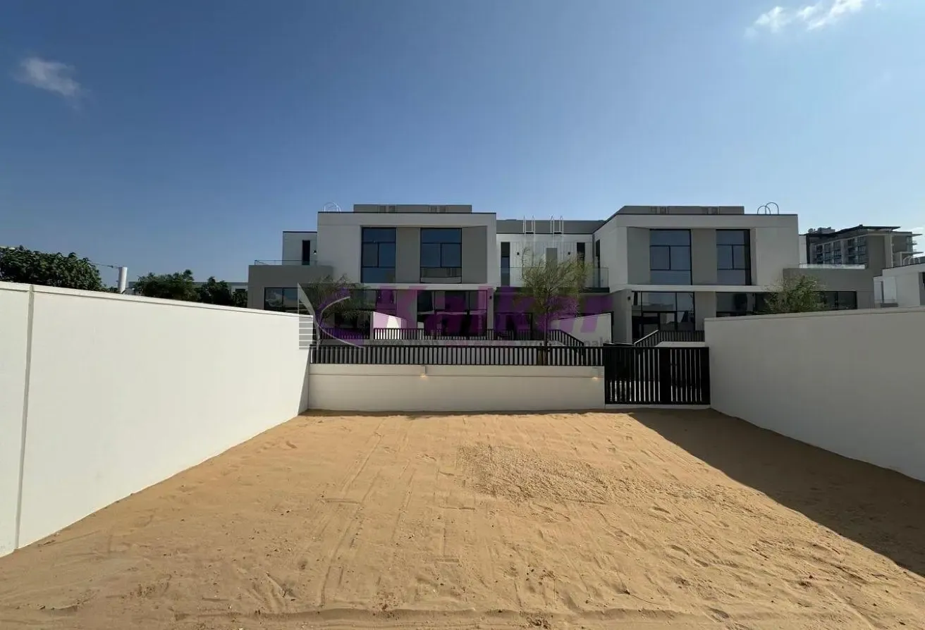 3 B/R+Maid | Opposite to Park/Pool | Vacating Soon