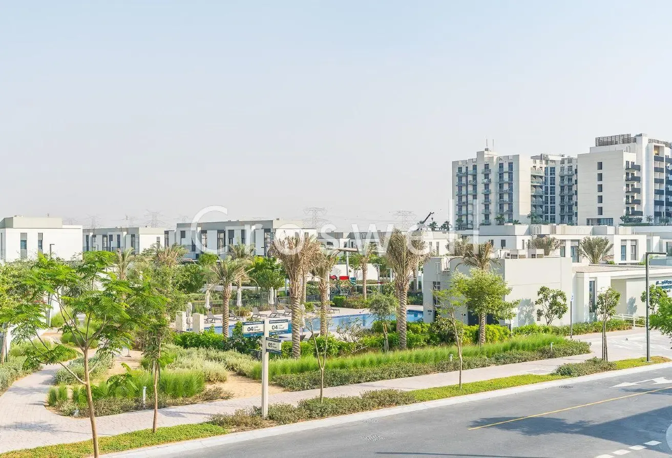 Vastu | Close to Pool | Vacant
