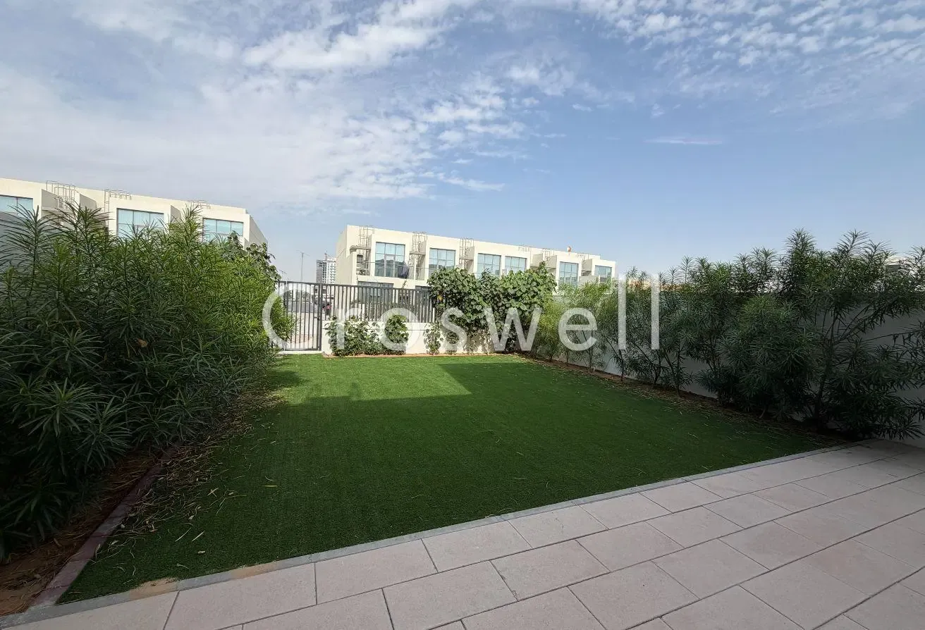 Vastu | Close to Pool | Vacant