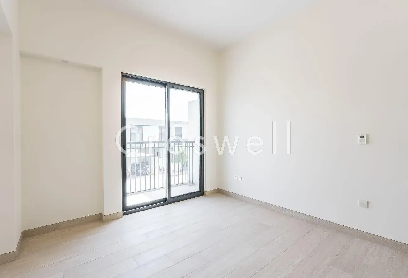 Vastu | Close to Pool | Vacant