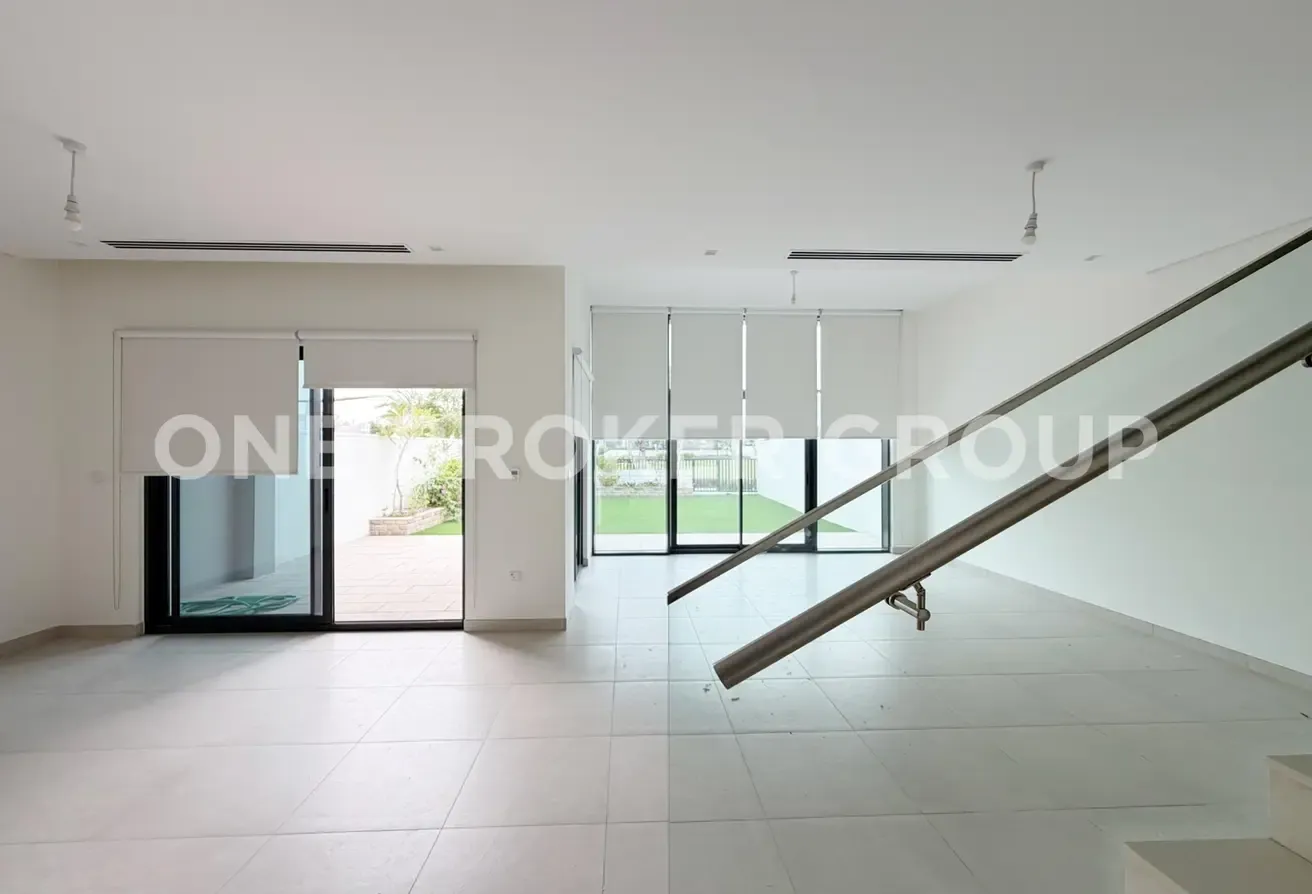 Single Row | Overlooking Pool and Park | Vacant