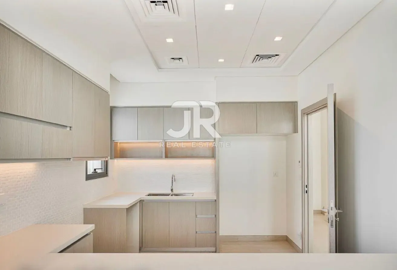 Family Community | Bright & Spacious | Modern 3BR