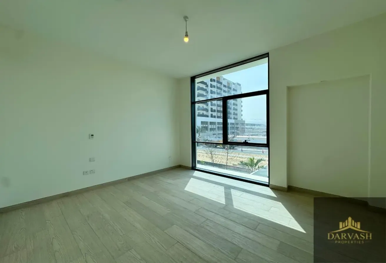 Prime Location 3BR Townhouse for Families