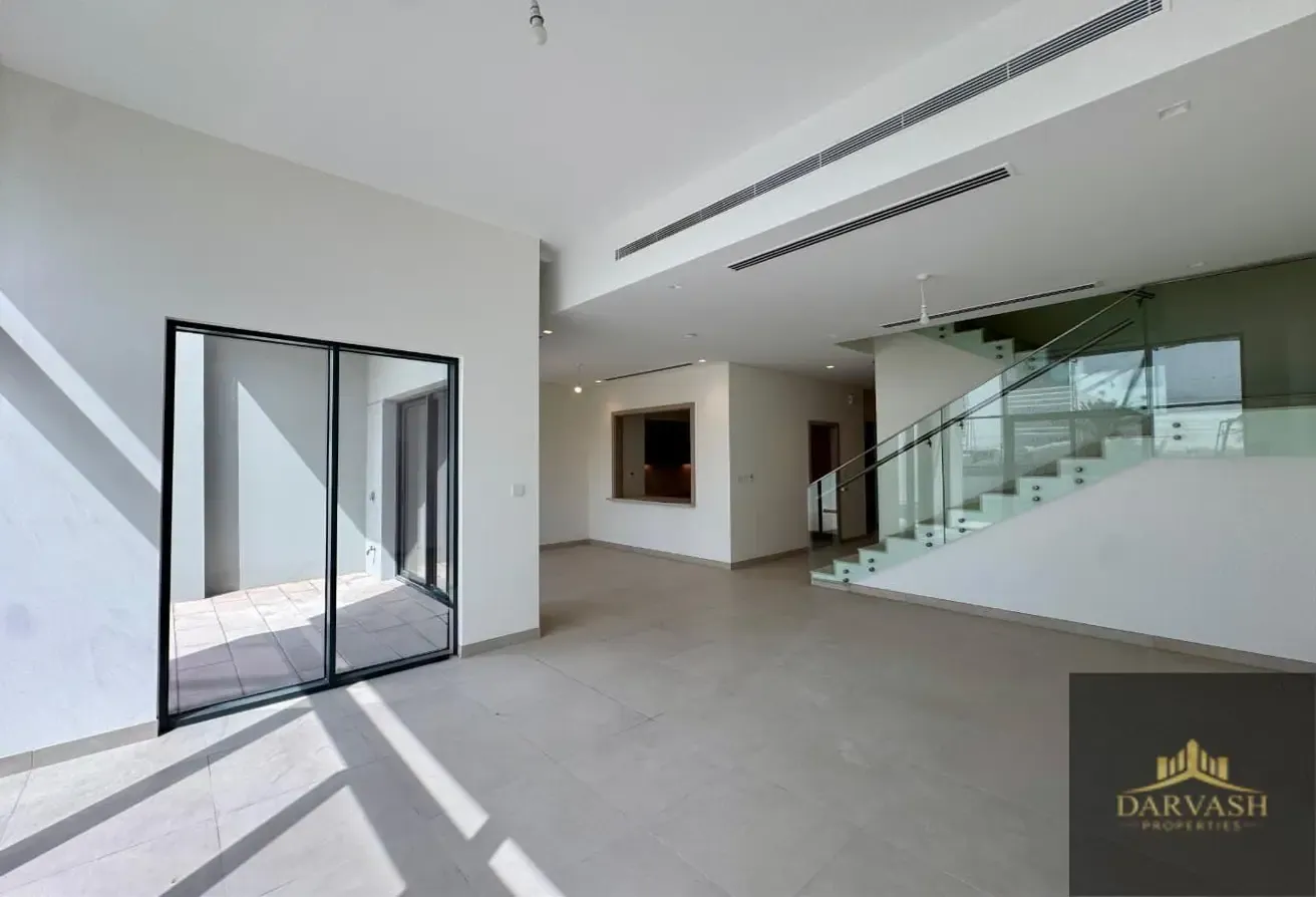 Prime Location 3BR Townhouse for Families