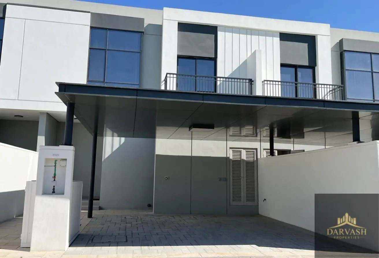 3BR Townhouse | Unfurnished | Murooj West