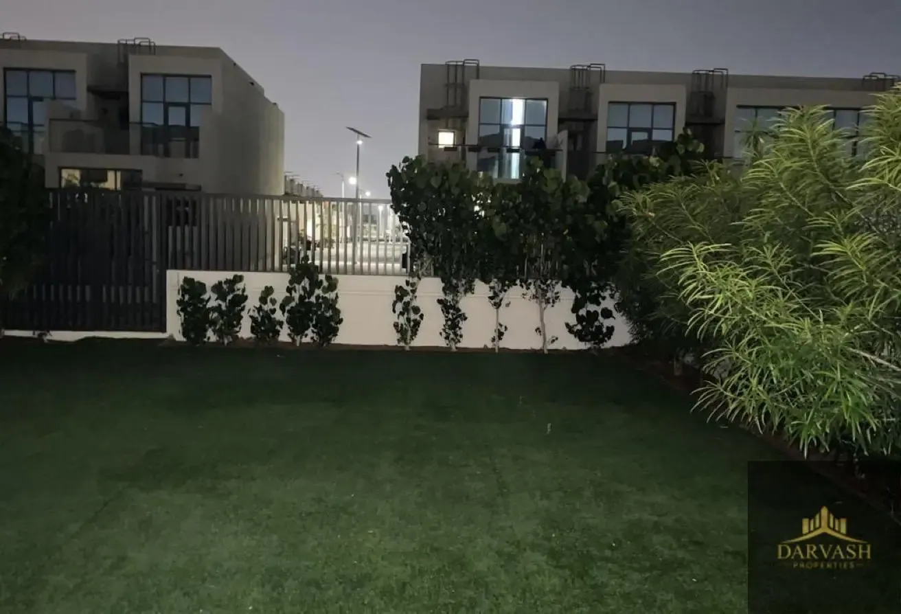 3BR Townhouse | Unfurnished | Murooj West