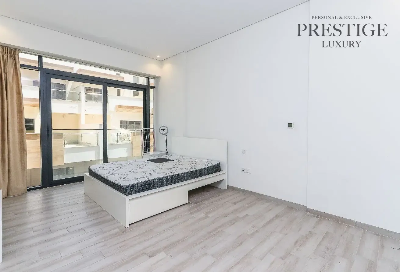Studio | Vacant | Fully Furnished
