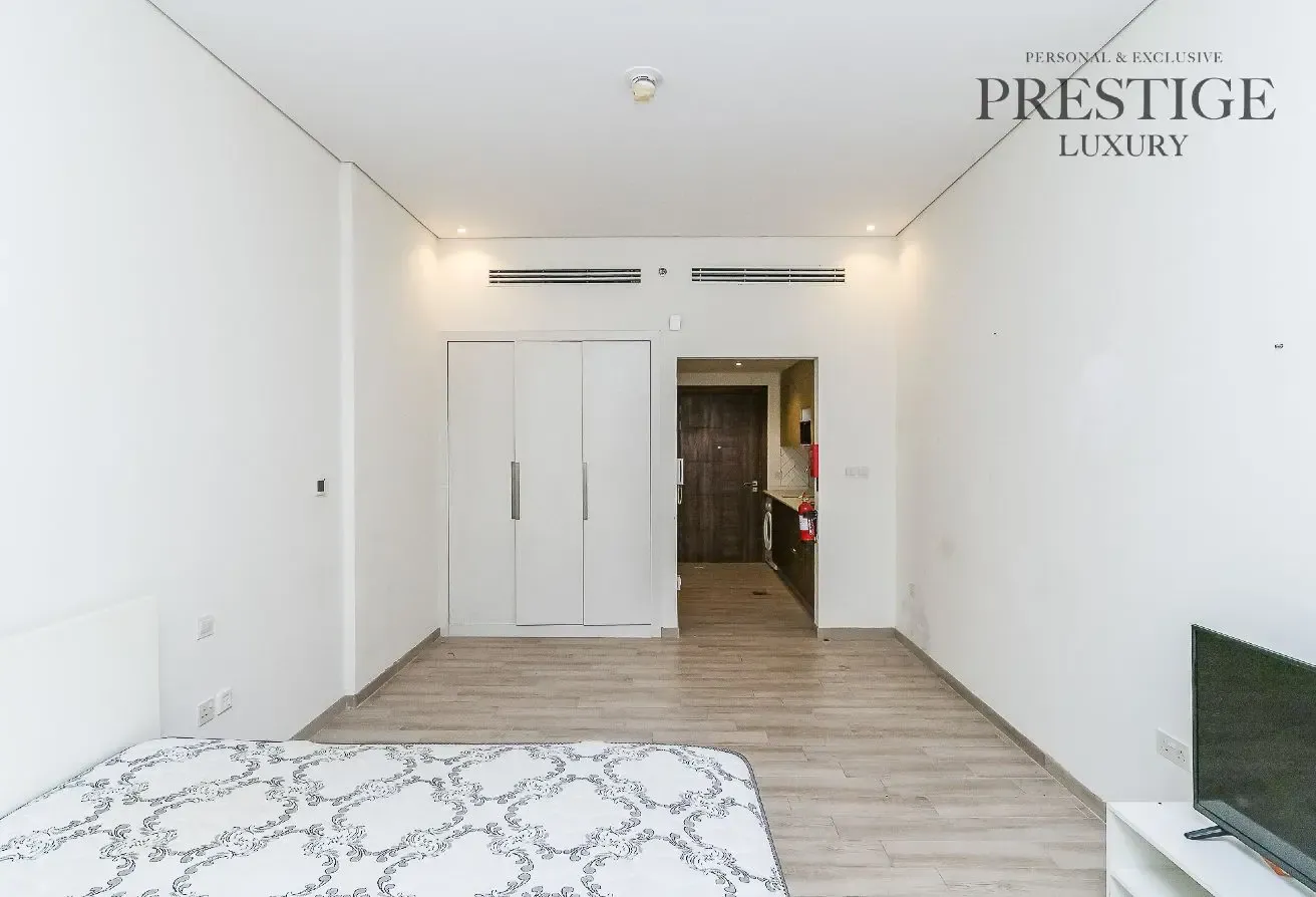 Studio | Vacant | Fully Furnished