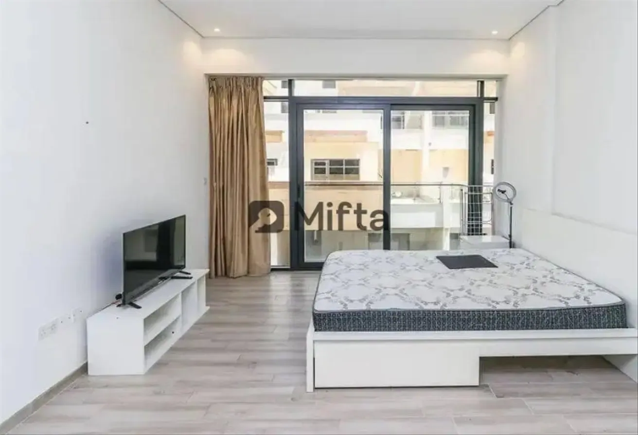 Hot Deal | Fully Furnished | Studio