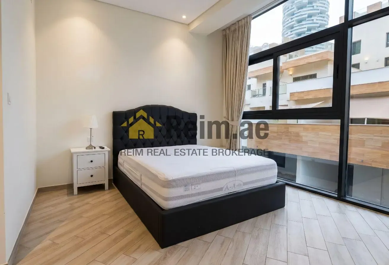 Flexible Cheques | Easy Access | Boulevard View