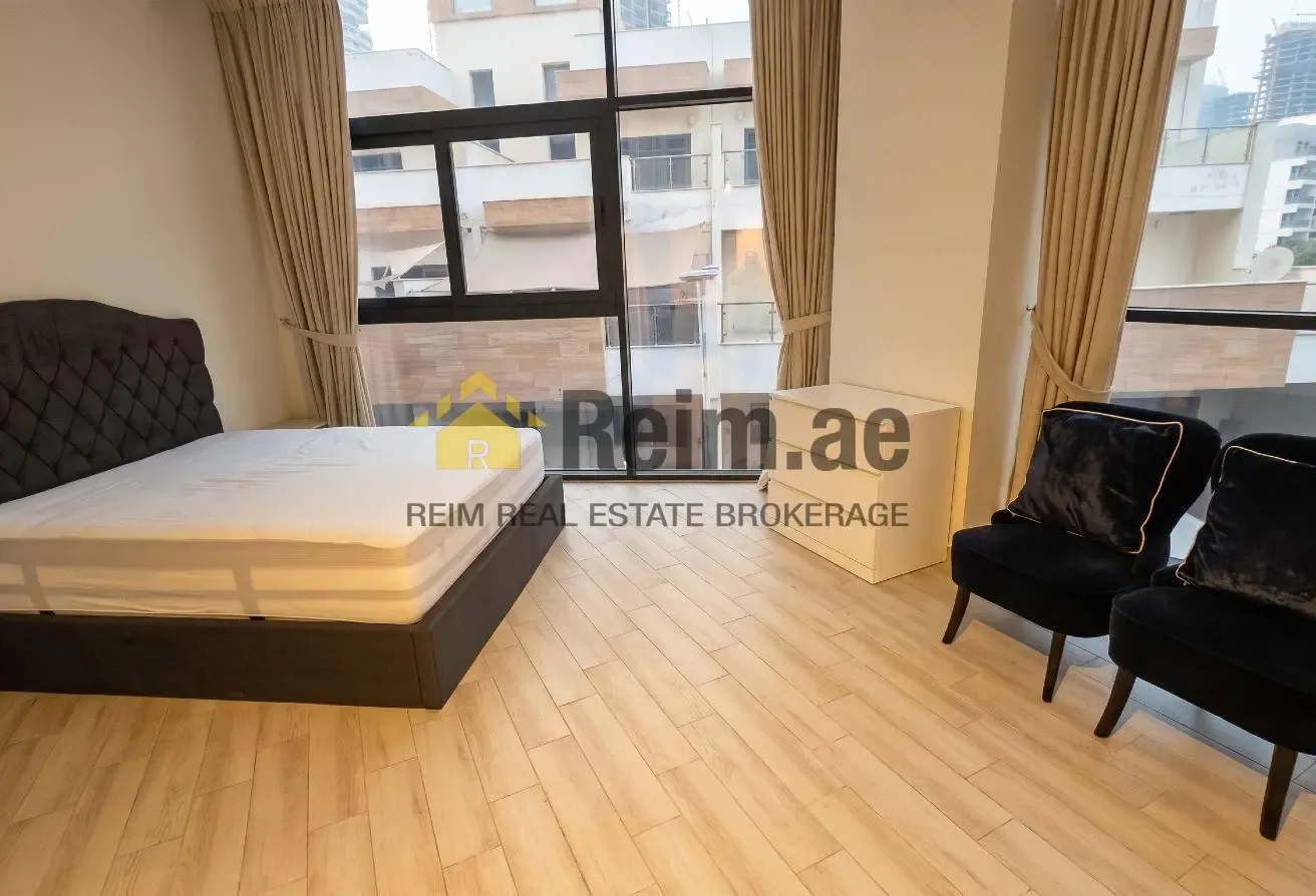 Flexible Cheques | Easy Access | Boulevard View
