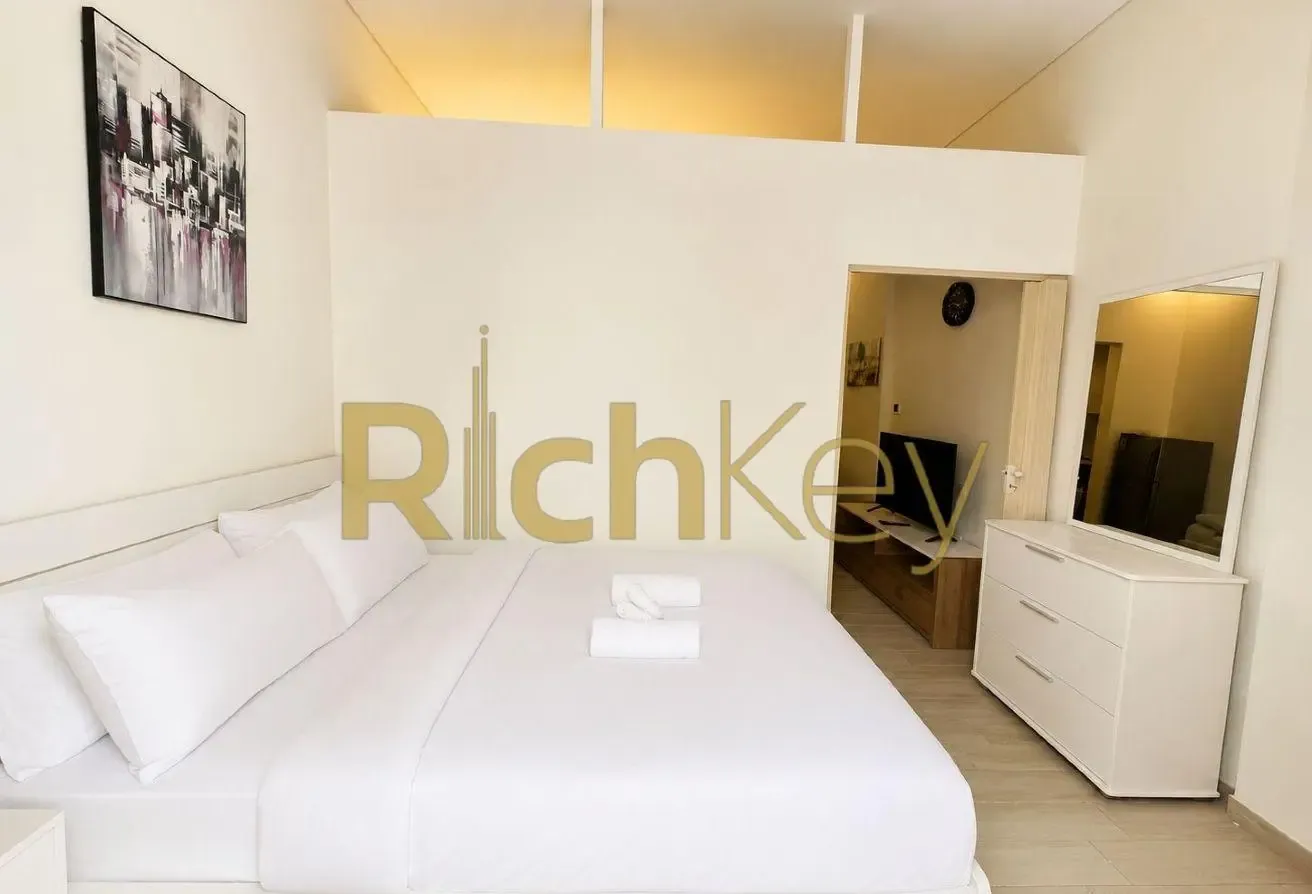 Fully Furnished | Resort Style Amenities | Vacant