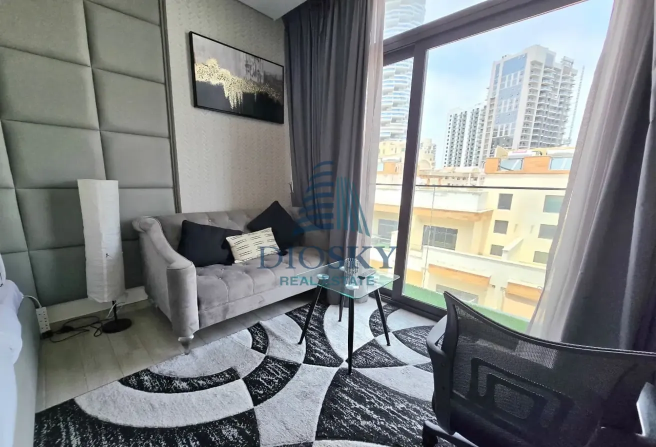 Modern Interior | Spacious Studio | Ready to Move
