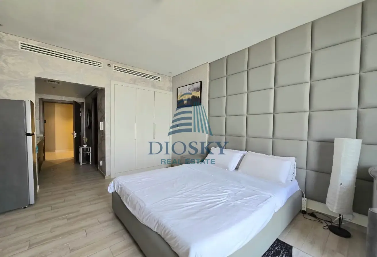 Modern Interior | Spacious Studio | Ready to Move