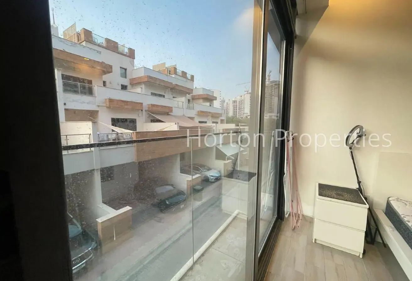 FURNISHED I WITH BALCONY I VACANT