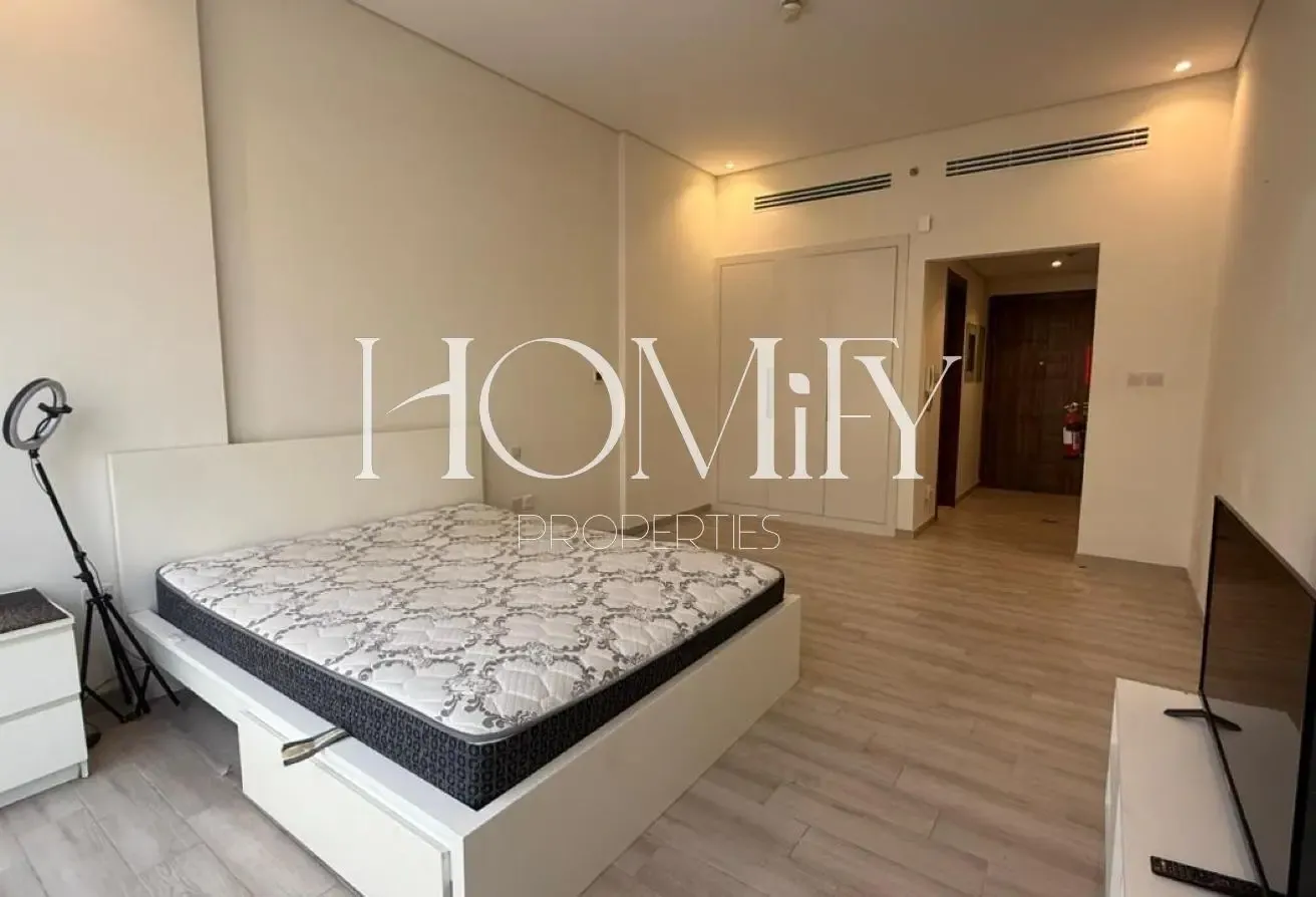 Fully Furnished | Balcony | Vacant