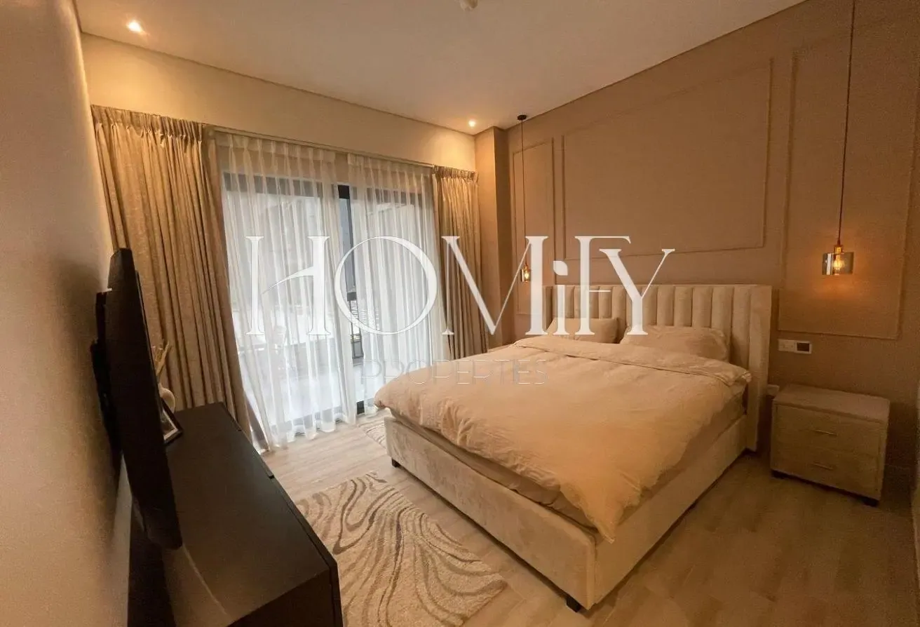 Available in 12 Cheques | Best Deal | Prime Spot