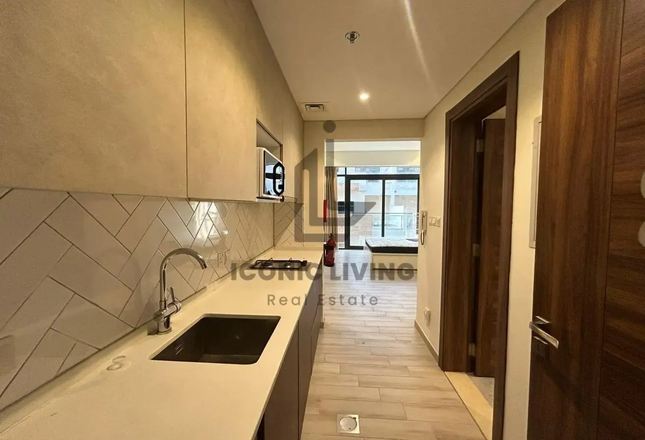 Elegant Fully Furnished Studio Apartment for Rent