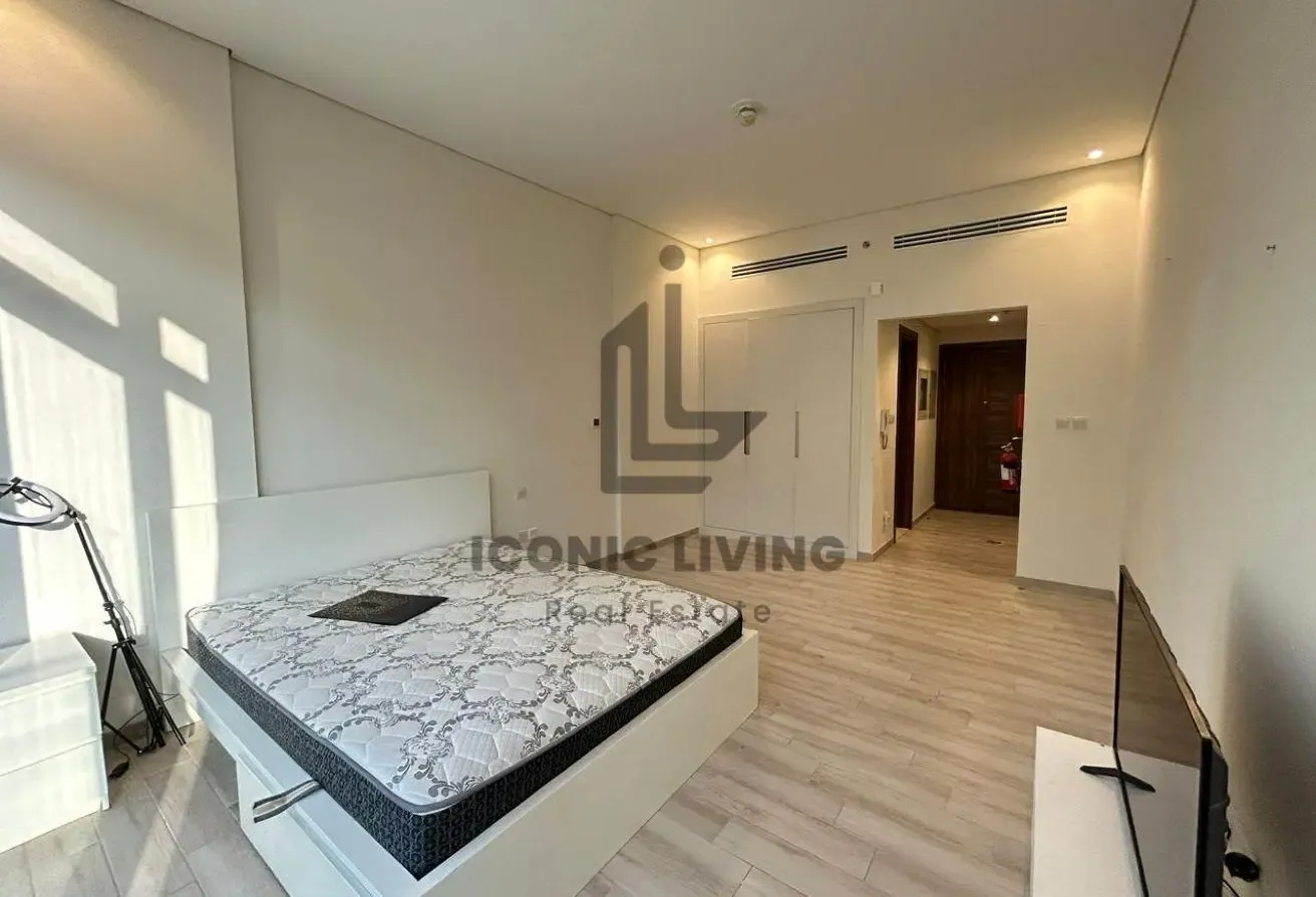 Elegant Fully Furnished Studio Apartment for Rent