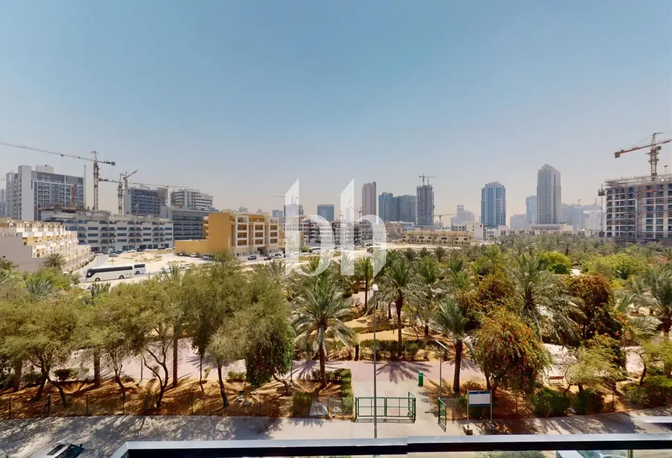 Pay up to 6 cheques | Furnished | With Balcony
