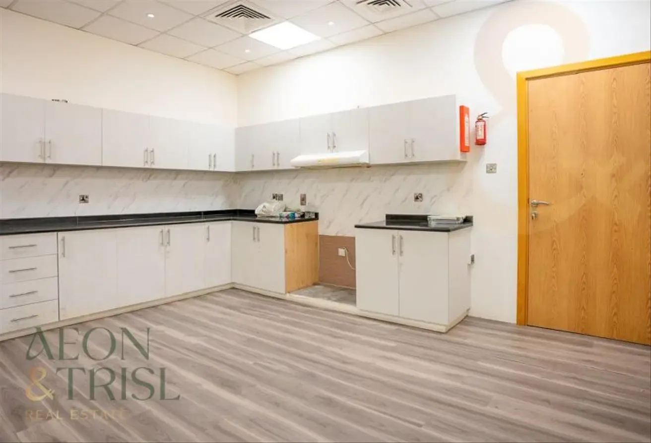 6 Bed Standalone Villa | Ready to Move | Al Safa 2