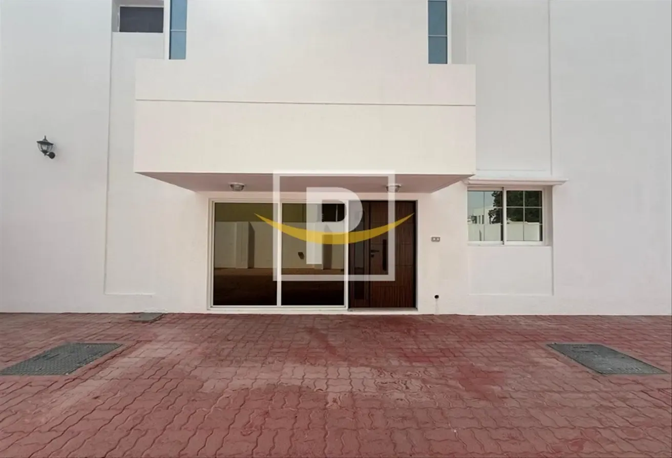 Independent 5BR | Private Garden | Fully Renovated Baths